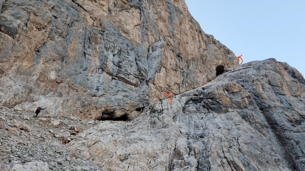 Şeytan Rampası’nın rota girişinden görünüşü ve ilk sabit emniyet noktasının yeri